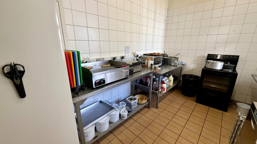 Commercial Property for Sale in Thesen Islands Western Cape